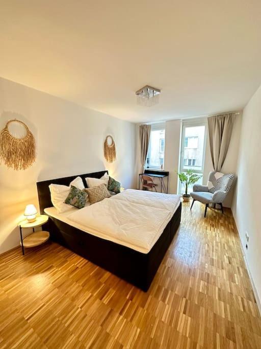 3-Room Vienna Centrale Suite Ngoại thất bức ảnh