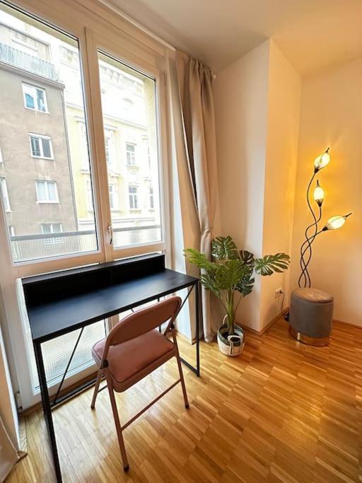 3-Room Vienna Centrale Suite Ngoại thất bức ảnh